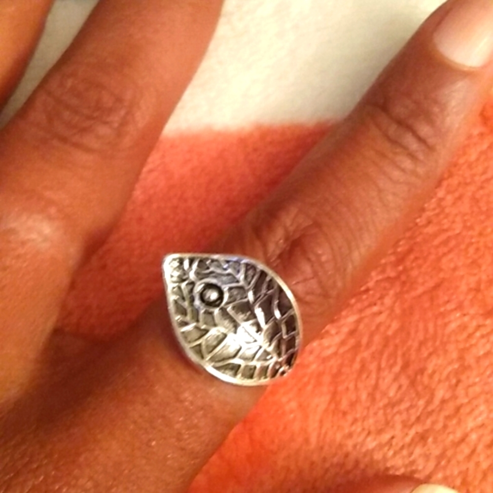 Leaf Ring Size 7